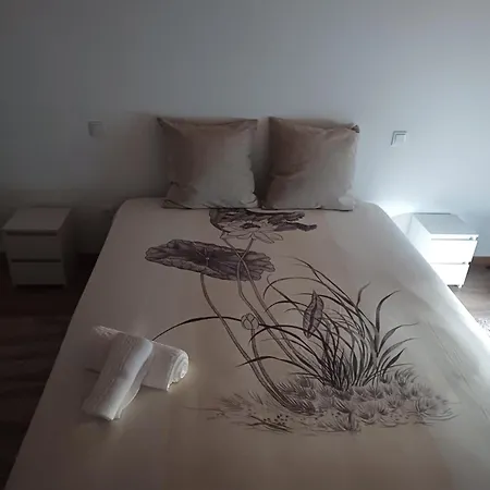 פארק נופש O Celeiro - Espaco Rural Tougues